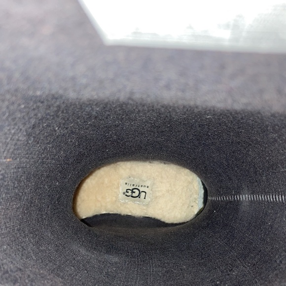 NWOT UGG Wellies! - Picture 6 of 11